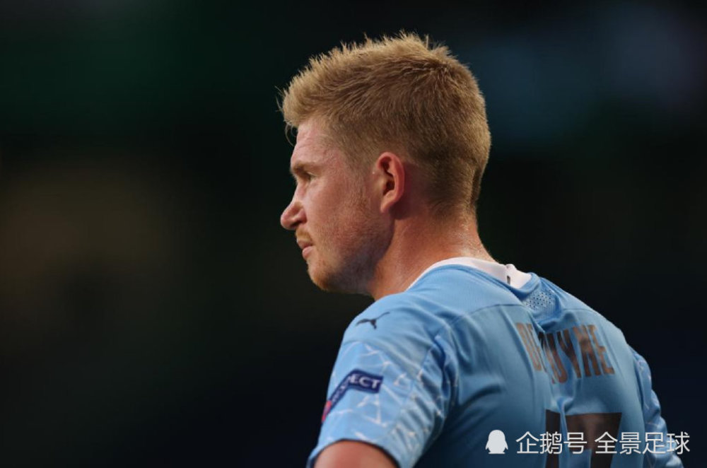 意甲半场：杜维卡斯建功，科莫暂1-0萨索洛