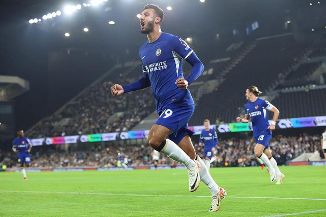 早报：肥皂剧主角名叫伊萨克