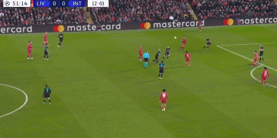 半场战报：海登海姆0-1弗赖堡，曼赞比建功