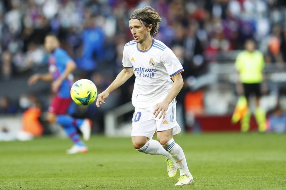 罗德里戈：皇马目前更衣室氛围？非常好，一如既往地好